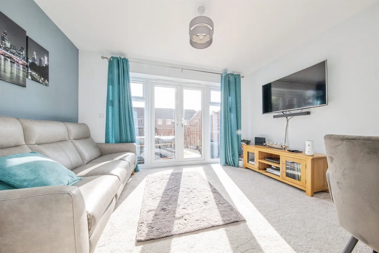 Limestone Close, Great Blakenham, Ipswich, photo 4
