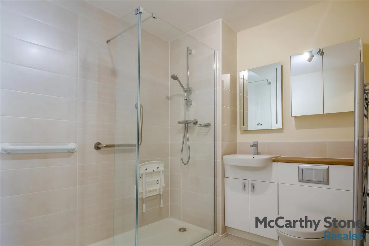 Bangor Road, Benllech, LL74, photo 7