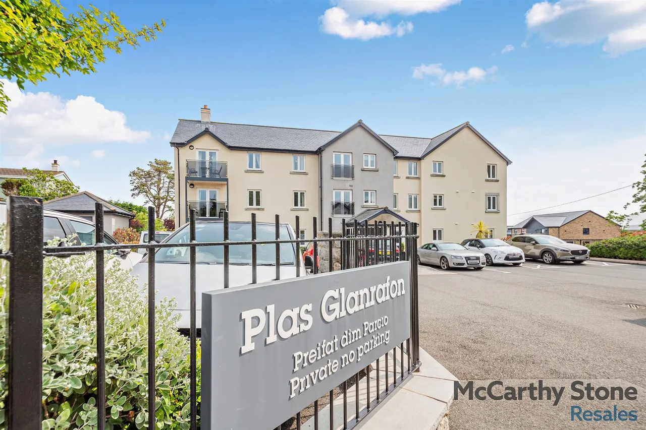 Bangor Road, Benllech, LL74, photo 15