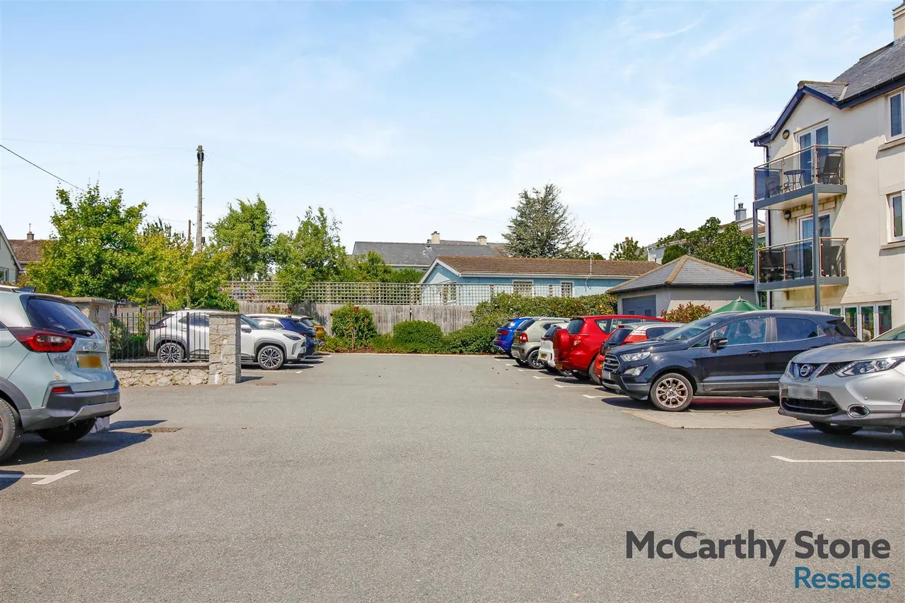 Bangor Road, Benllech, LL74, photo 34