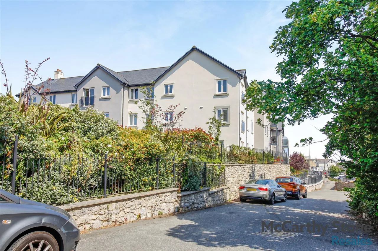 Bangor Road, Benllech, LL74, photo 28