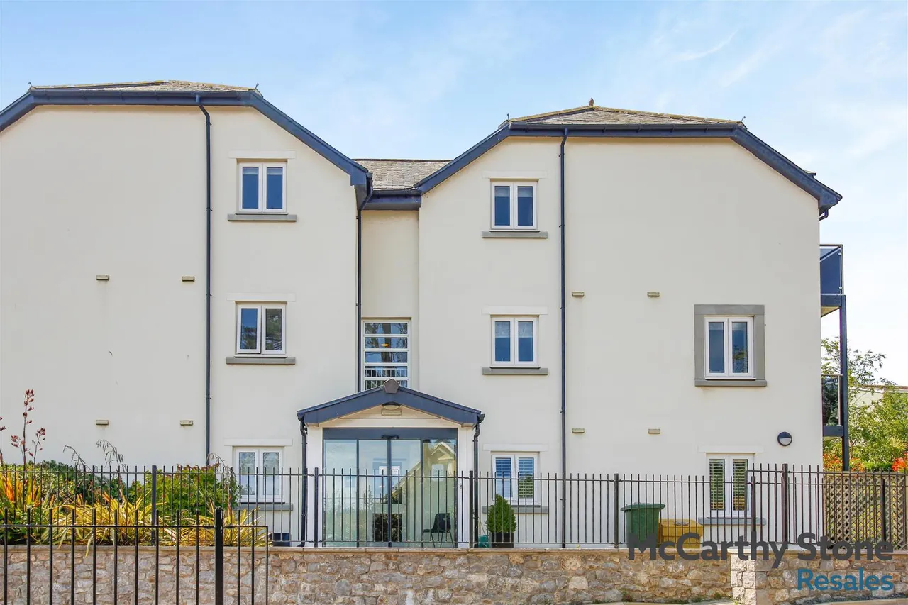 Bangor Road, Benllech, LL74, photo 25