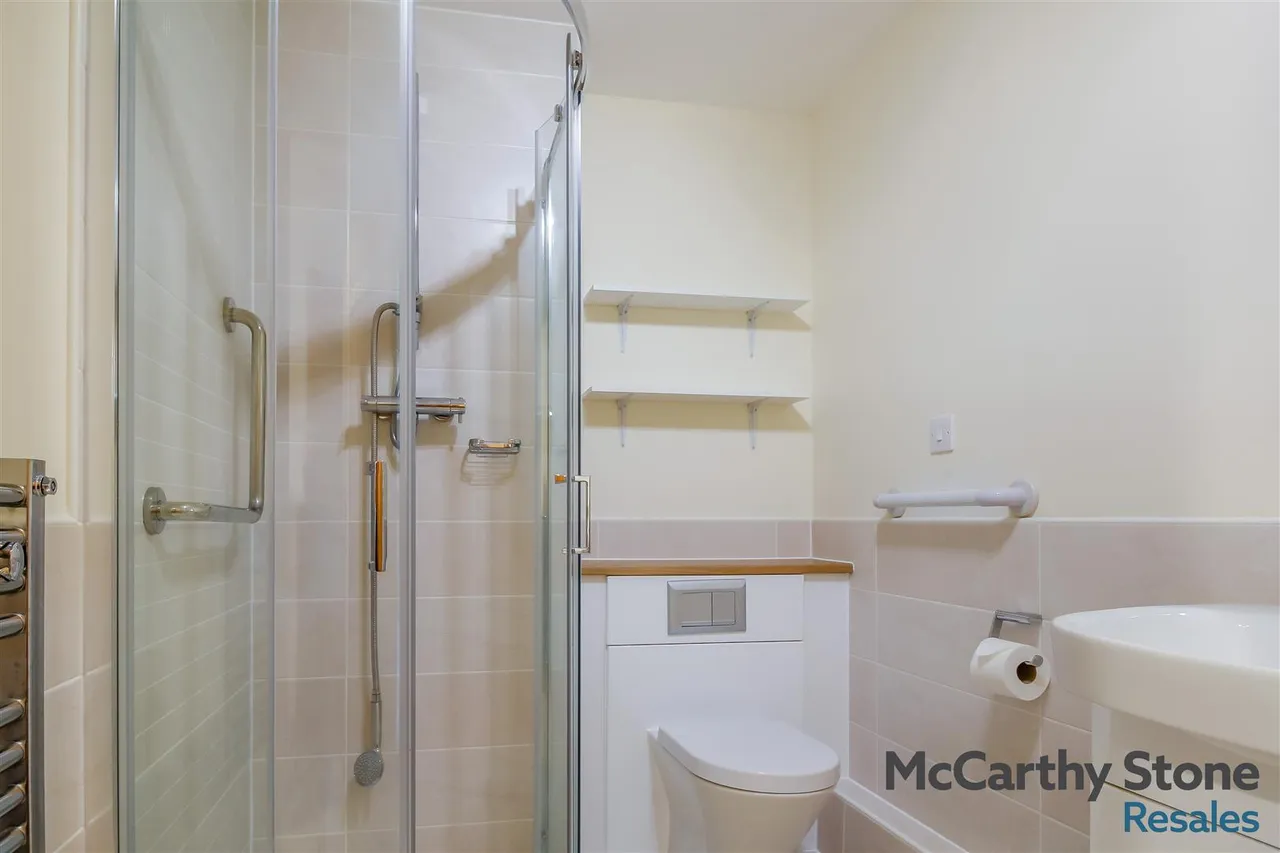 Bangor Road, Benllech, LL74, photo 9