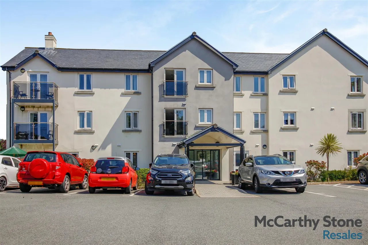 Bangor Road, Benllech, LL74, photo 33