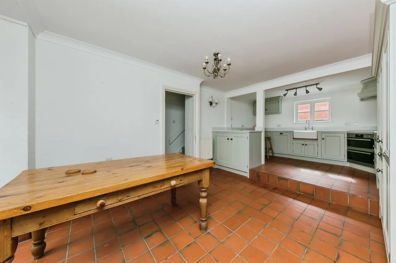 College Road, Denstone, Uttoxeter, photo 7