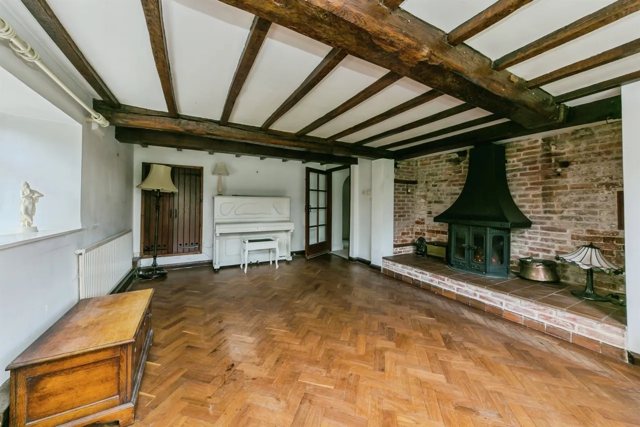 College Road, Denstone, Uttoxeter, photo 6