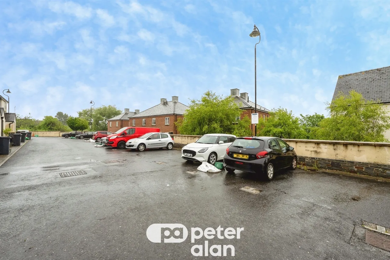 Meadow Bank NEATH, SA10, photo 8