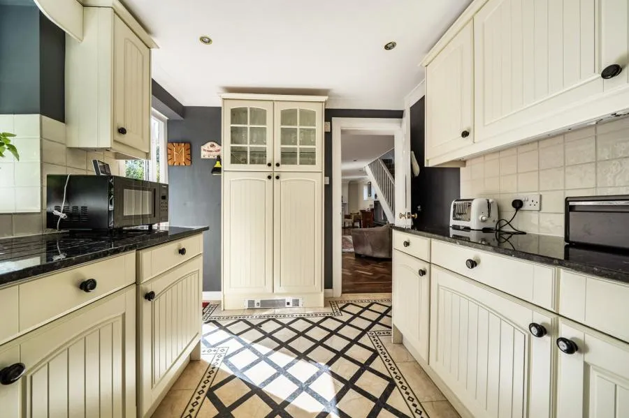 Ray Park Road, Maidenhead, SL6, photo 14