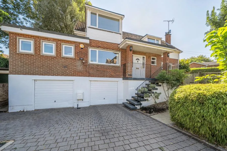 Ray Park Road, Maidenhead, SL6, photo 17
