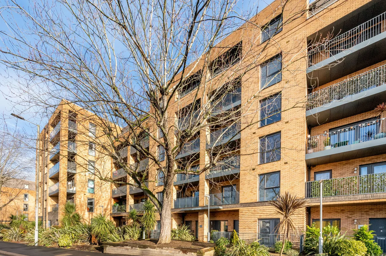 1 bed flat for sale — Flat 5, Seathwaite House, New Malden