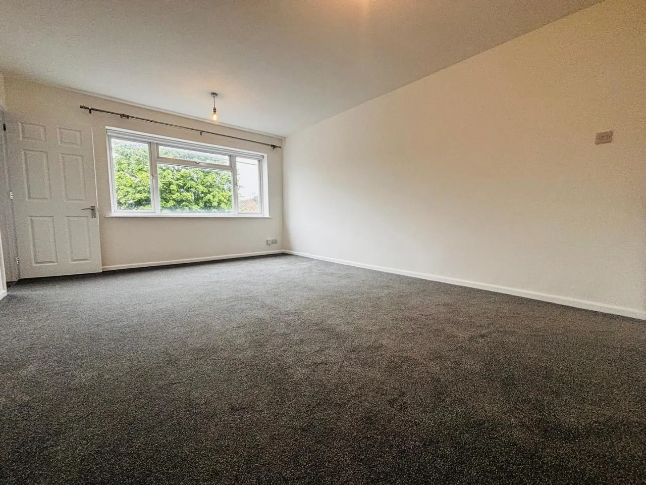 Hursley Road, Chandler's Ford, SO53 2FS, photo 5