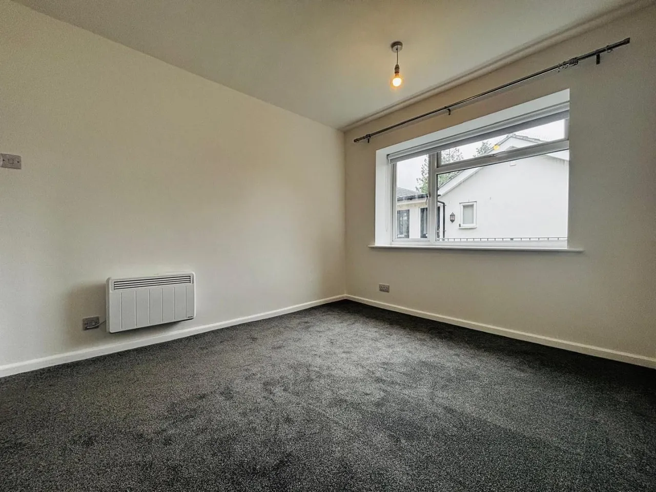 Hursley Road, Chandler's Ford, SO53 2FS, photo 7