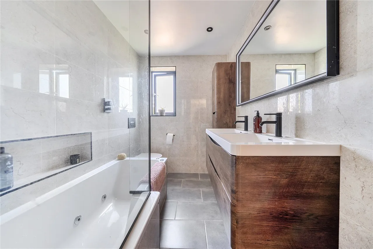 Collingbourne Kingston, Marlborough, Wiltshire, SN8 3SD, photo 11