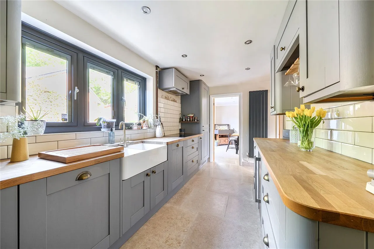 Collingbourne Kingston, Marlborough, Wiltshire, SN8 3SD, photo 5