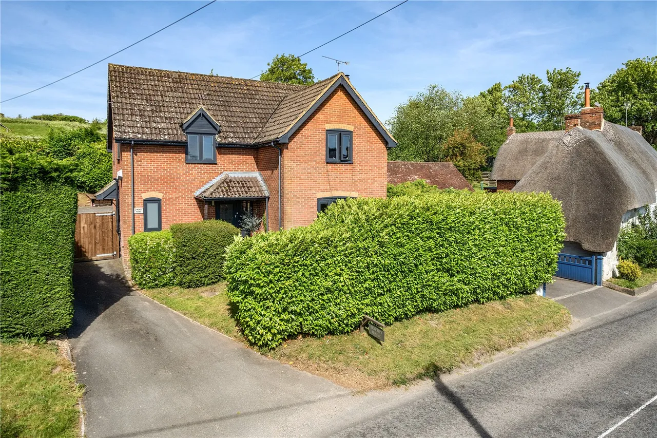 Collingbourne Kingston, Marlborough, Wiltshire, SN8 3SD, photo 3
