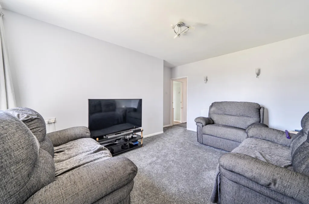 Norton Crescent, Towcester, Northamptonshire, NN12 6DW, photo 6