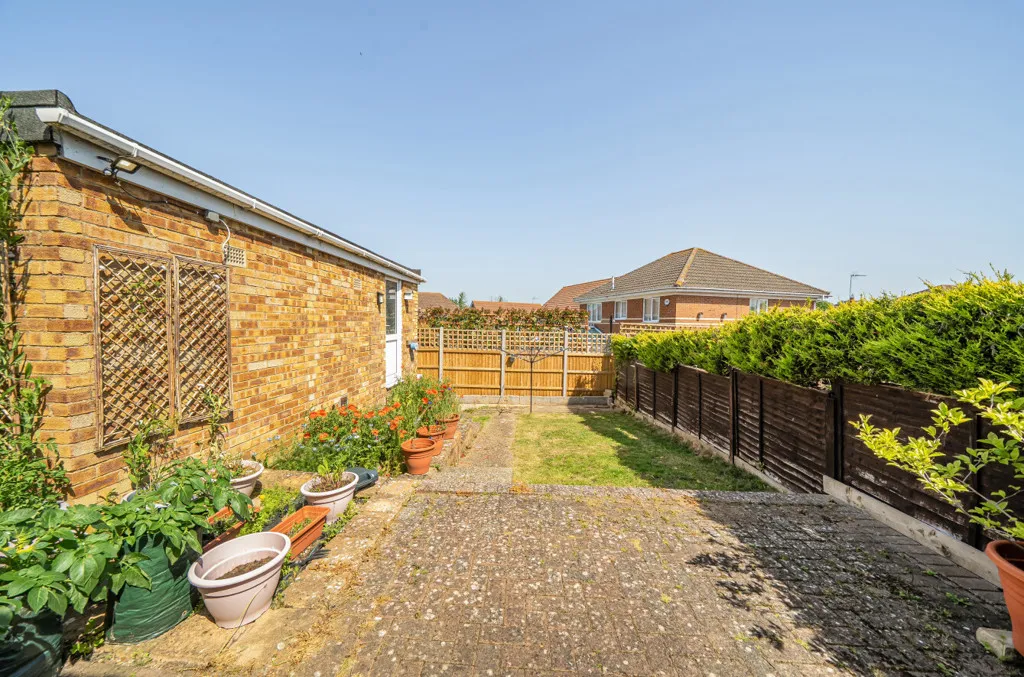 Norton Crescent, Towcester, Northamptonshire, NN12 6DW, photo 14