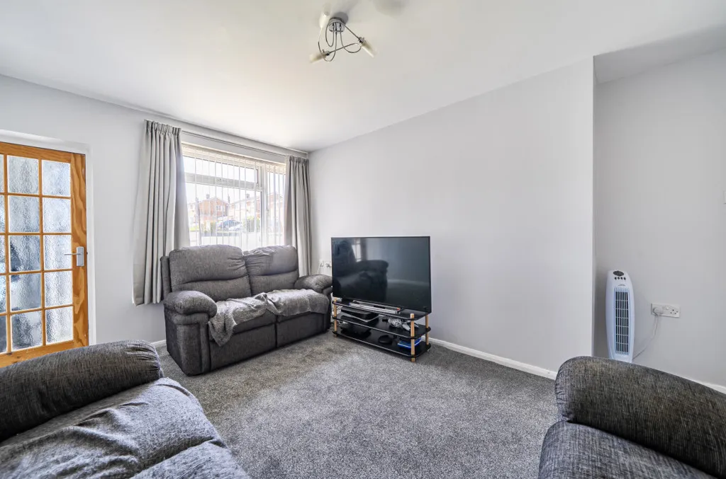 Norton Crescent, Towcester, Northamptonshire, NN12 6DW, photo 5