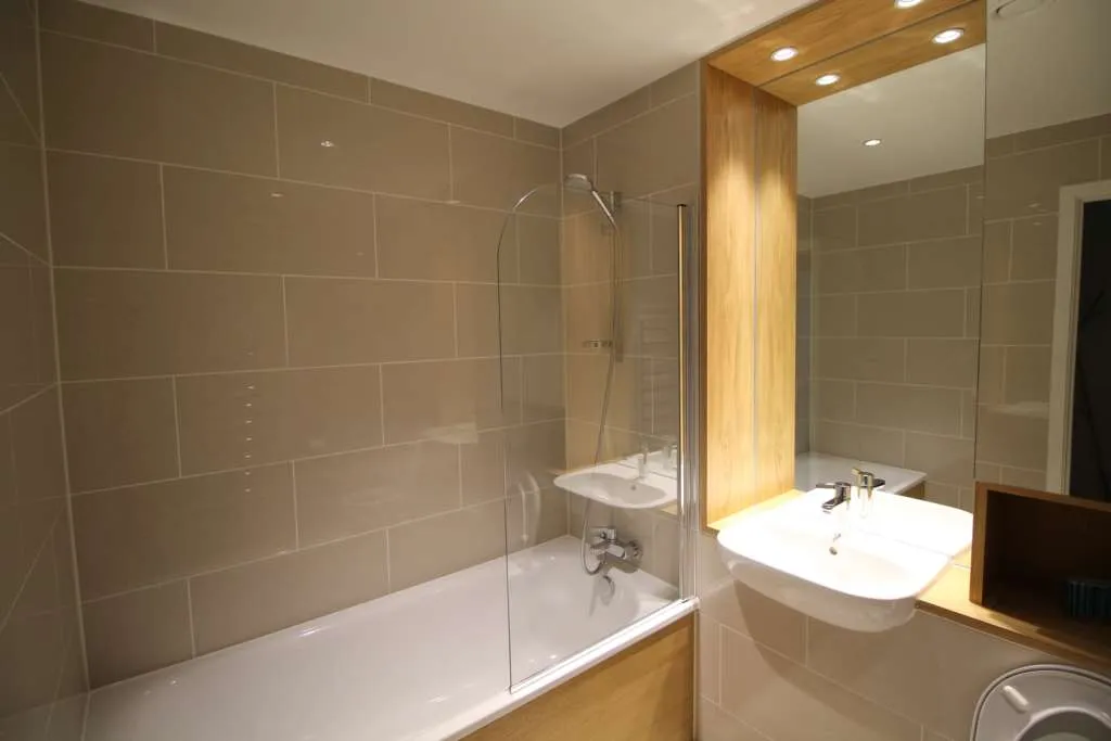 Halyards Court, Durham Wharf Drive, TW8 8FB, photo 9