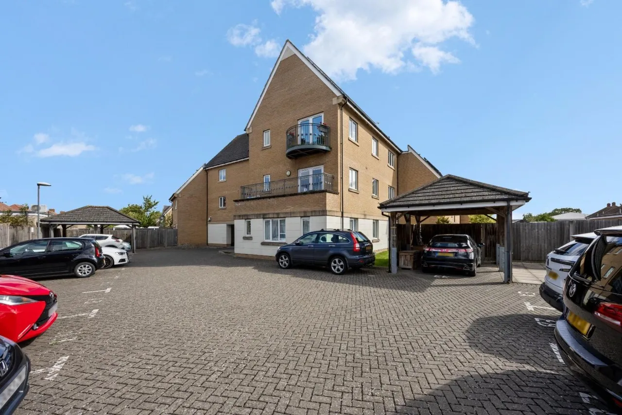 Varcoe Gardens, Hayes, UB3, photo 12