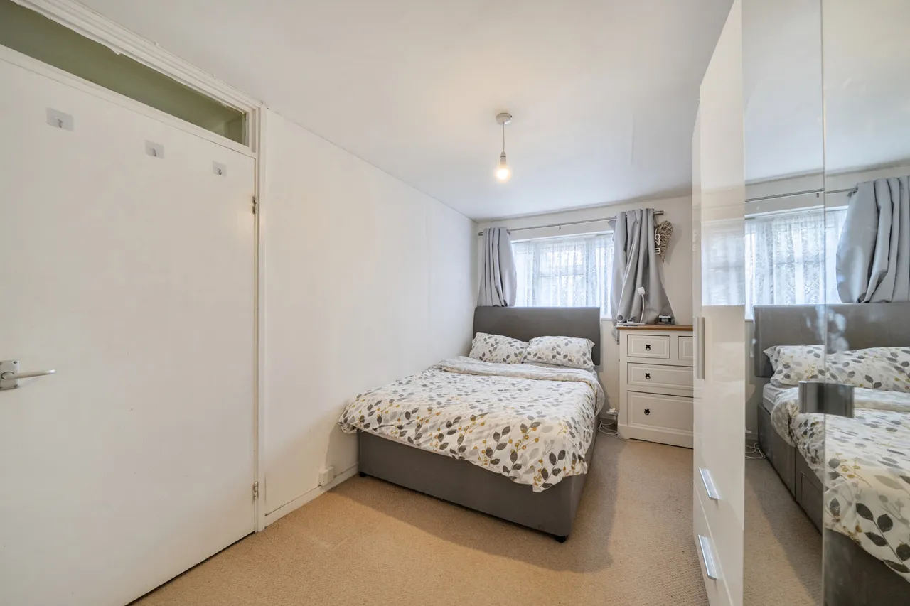 Morgans Lane, Hayes, UB3, photo 8