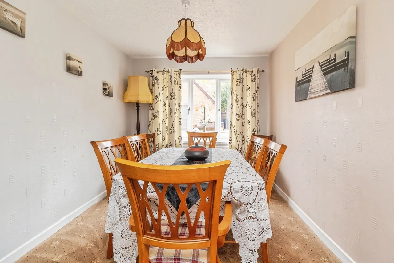 Wood Lane, Great Linford, MK14, photo 10