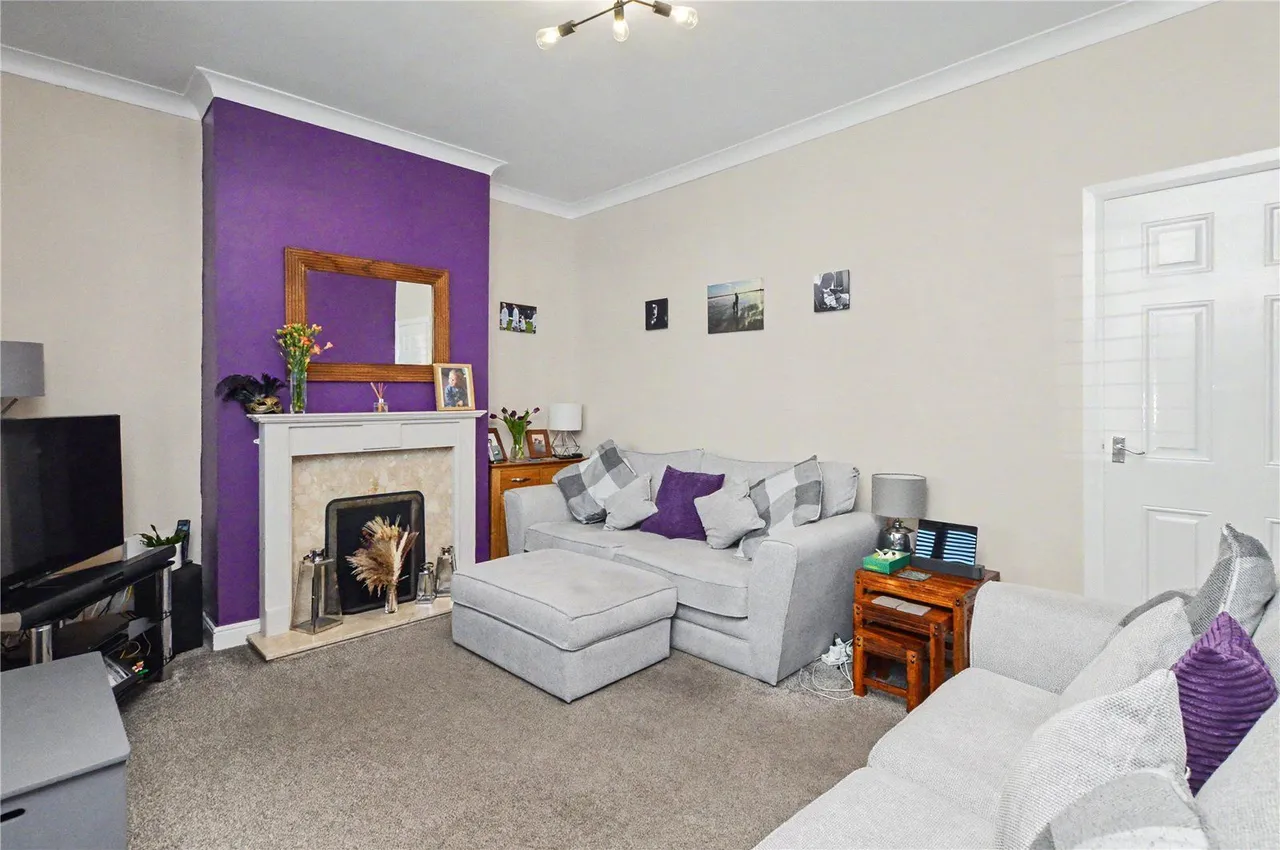 Wood Lane, Rothwell, LS26, photo 2