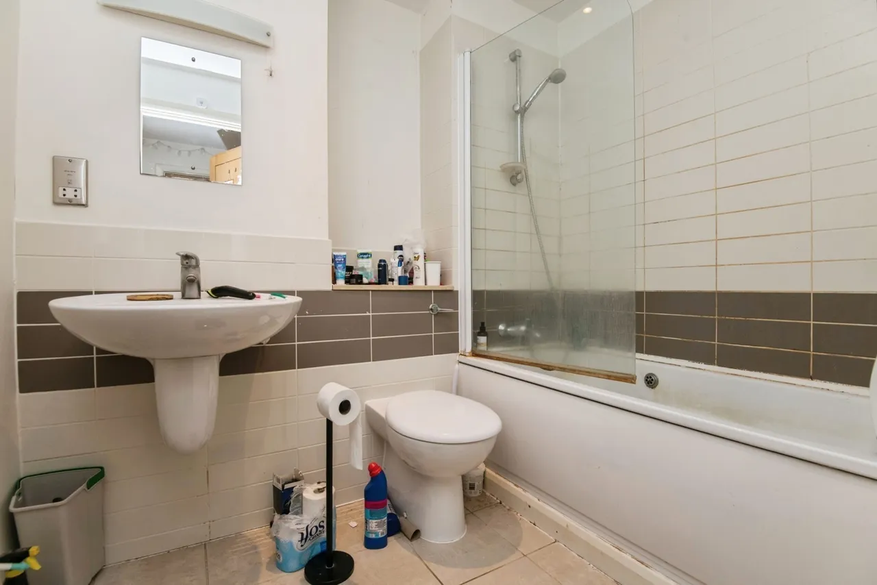 Bedford Street, Exeter, EX1, photo 12