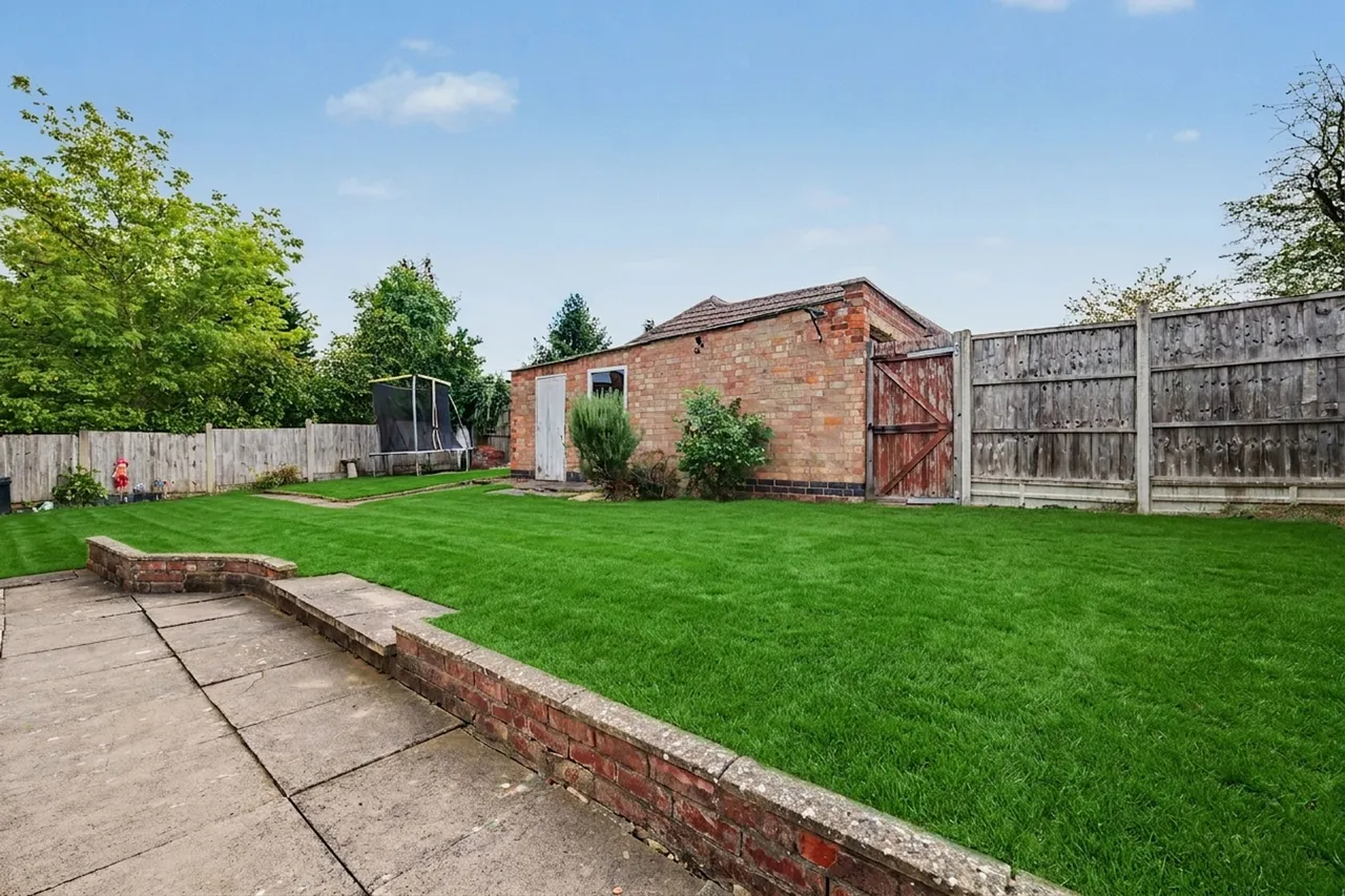 Woodnewton Drive, Evington, LE5, photo 13