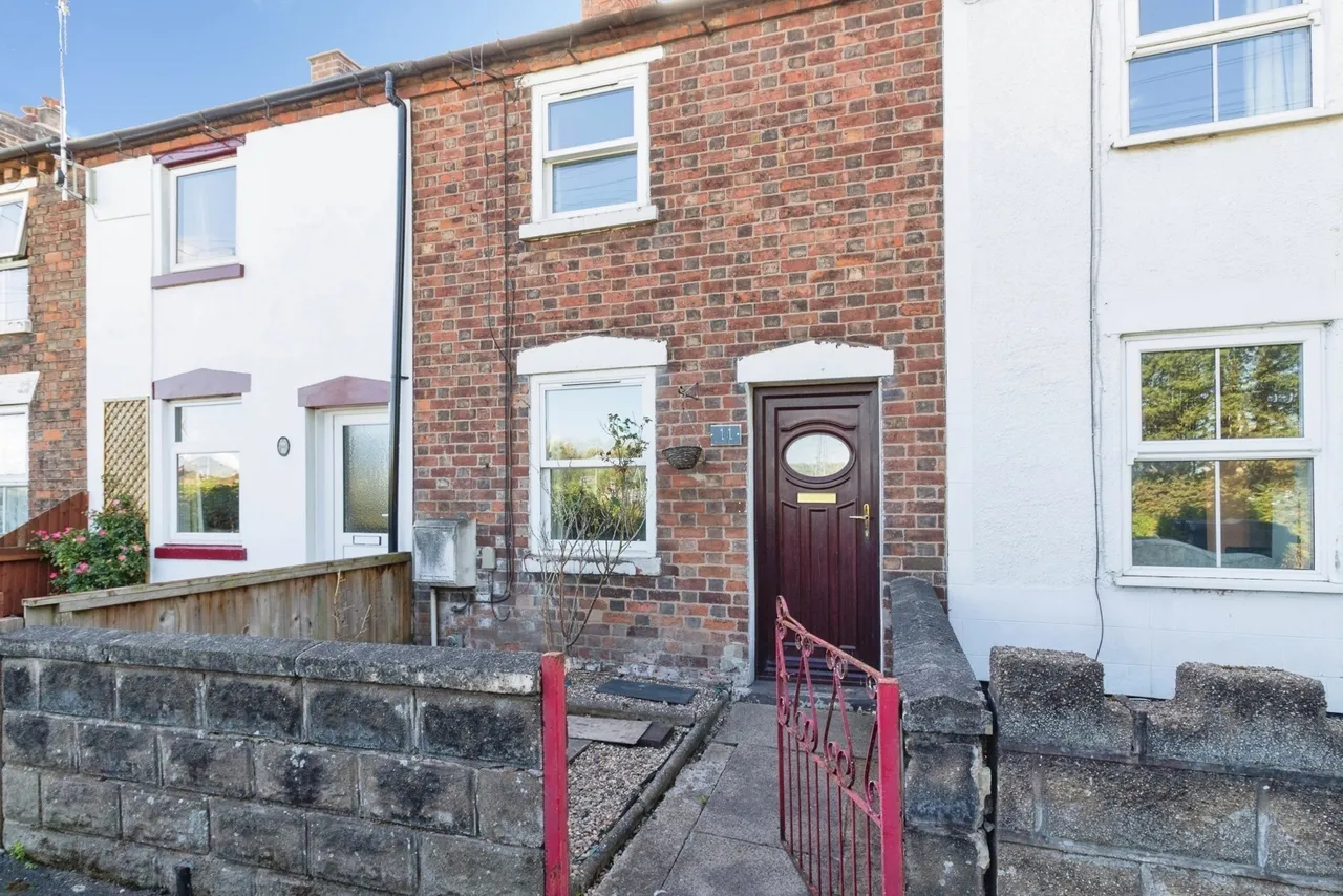 2 bed house for sale, Doxey Road, Stafford, ST16