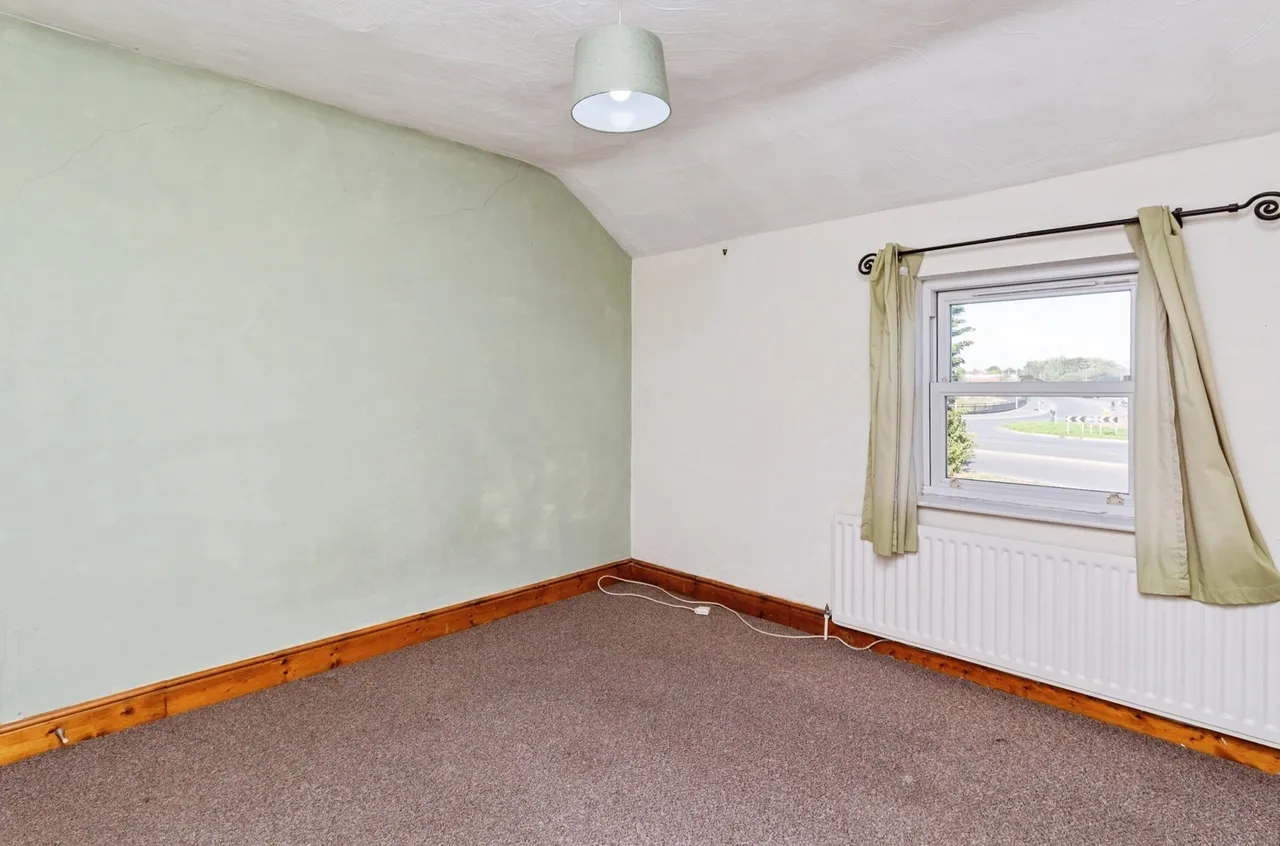 Doxey Road, Stafford, ST16, photo 8