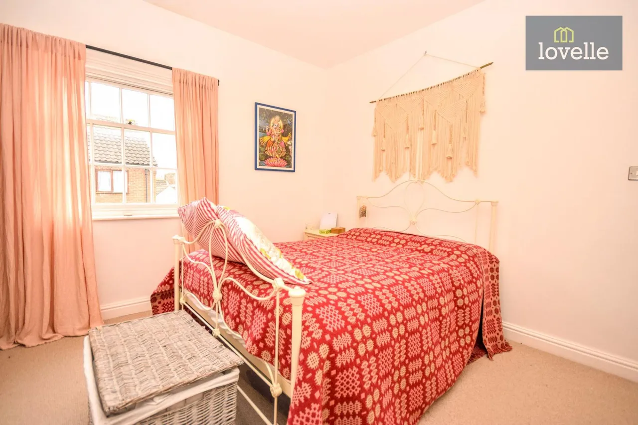 Commercial Road, Louth, LN11, photo 8