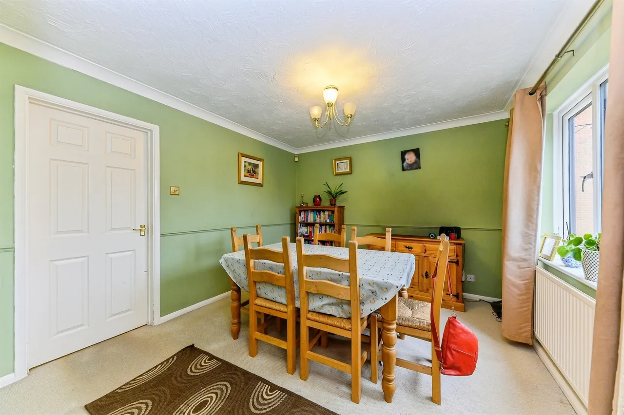 Primrose Way, Stamford, photo 5