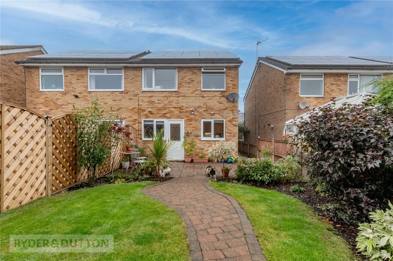 Banks Grove, Golcar, HD7, photo 19