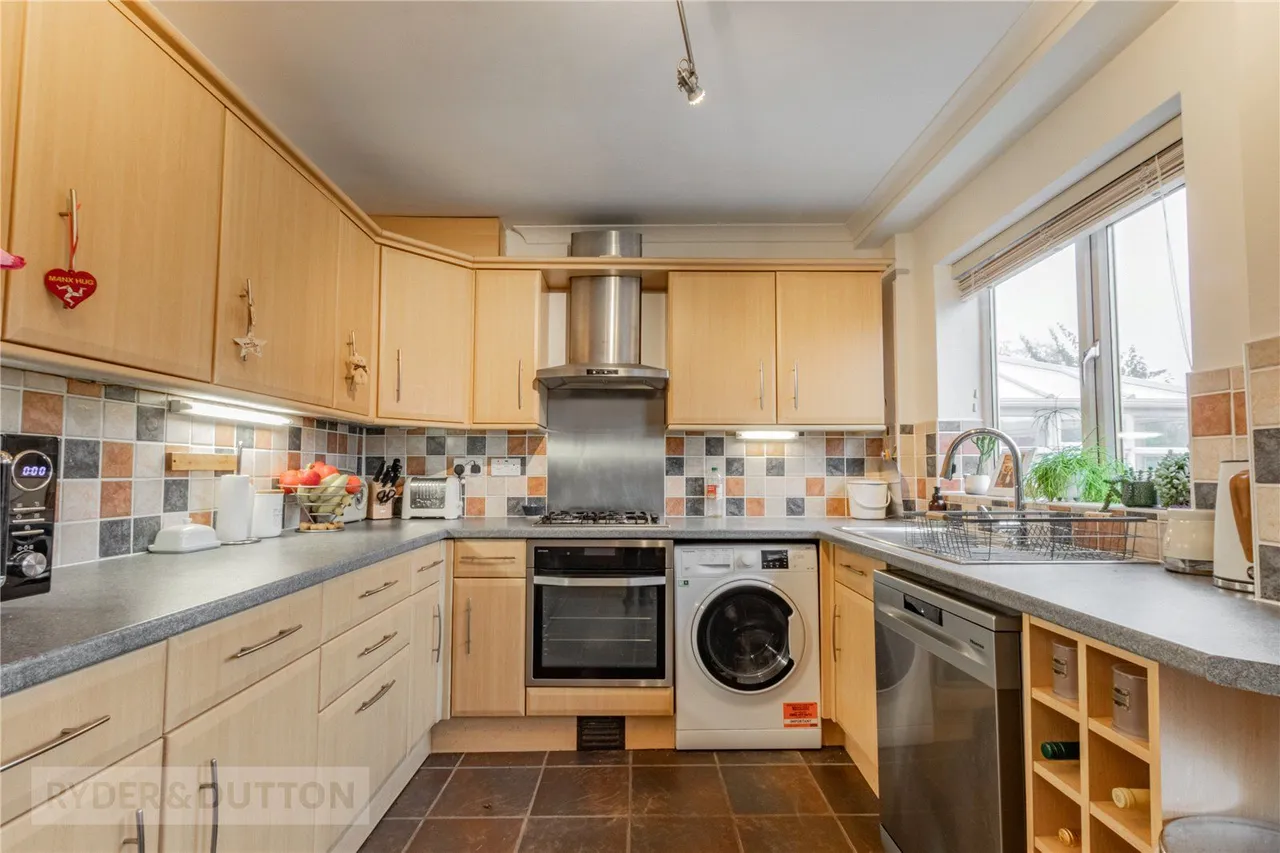 Banks Grove, Golcar, HD7, photo 7