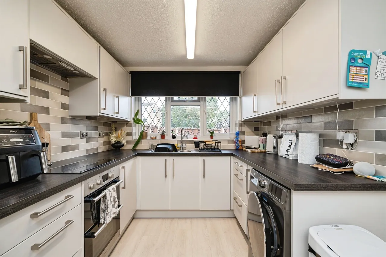 Ormesby Road, Badersfield, Norwich, photo 3
