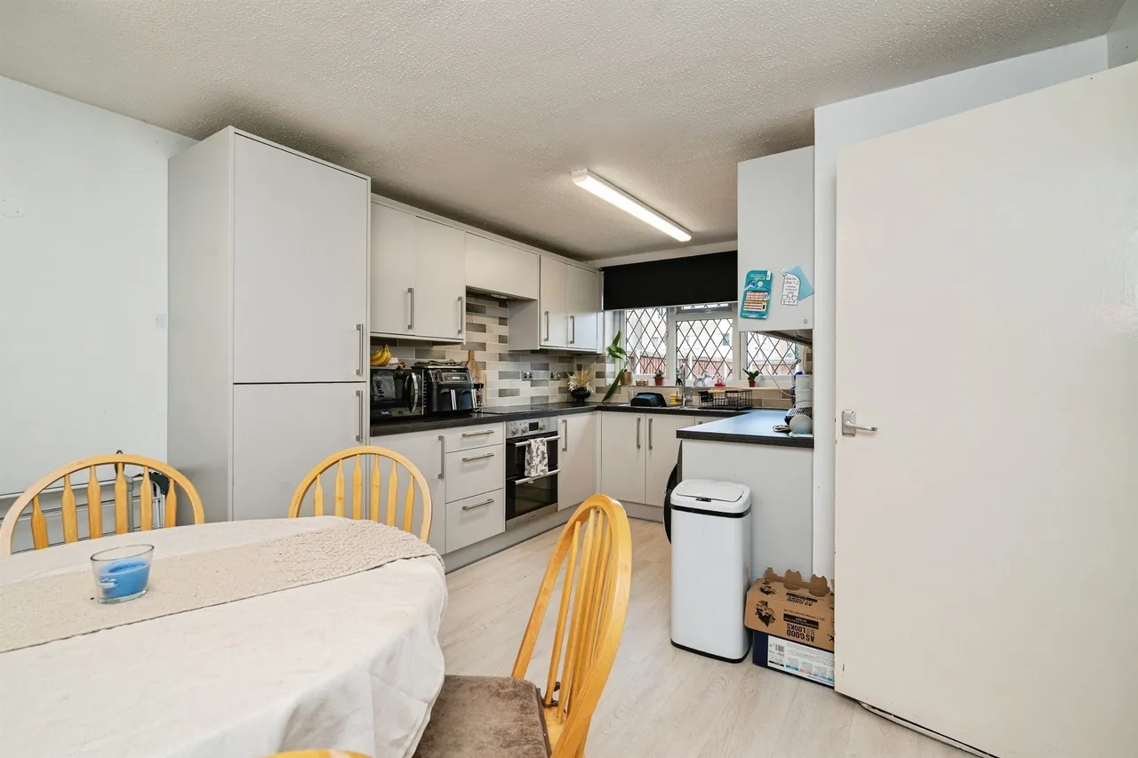 Ormesby Road, Badersfield, Norwich, photo 7