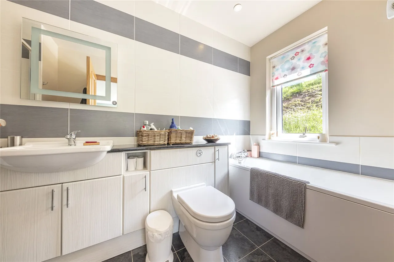 Old Pier Cottage, Cuil, Uig, Portree, IV51 9YB, photo 24
