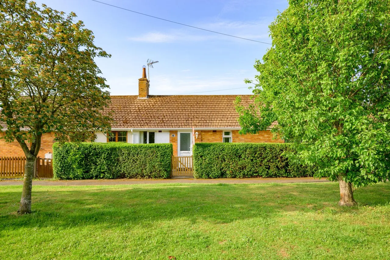 2 bed house for sale, Woodlands Avenue, Spilsby, PE23