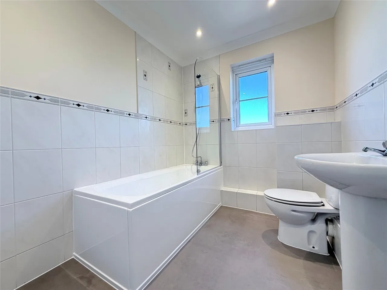 Bramford Court, Stowmarket, Suffolk, IP14, photo 7