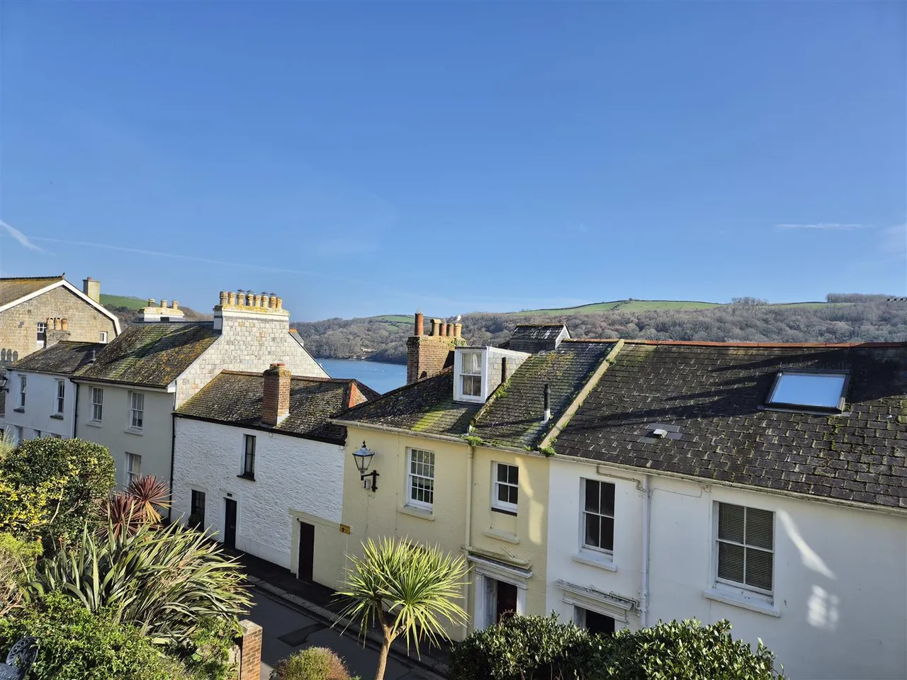 Esplanade, Fowey, photo 2