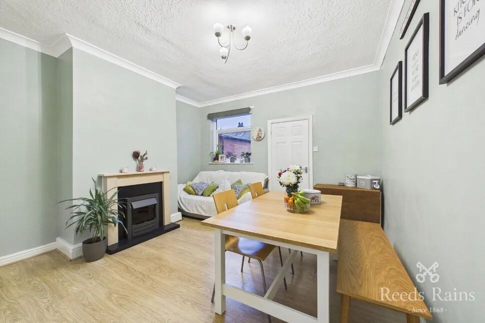 2 bed house for sale, Cambridge Street, Normanton, WF6