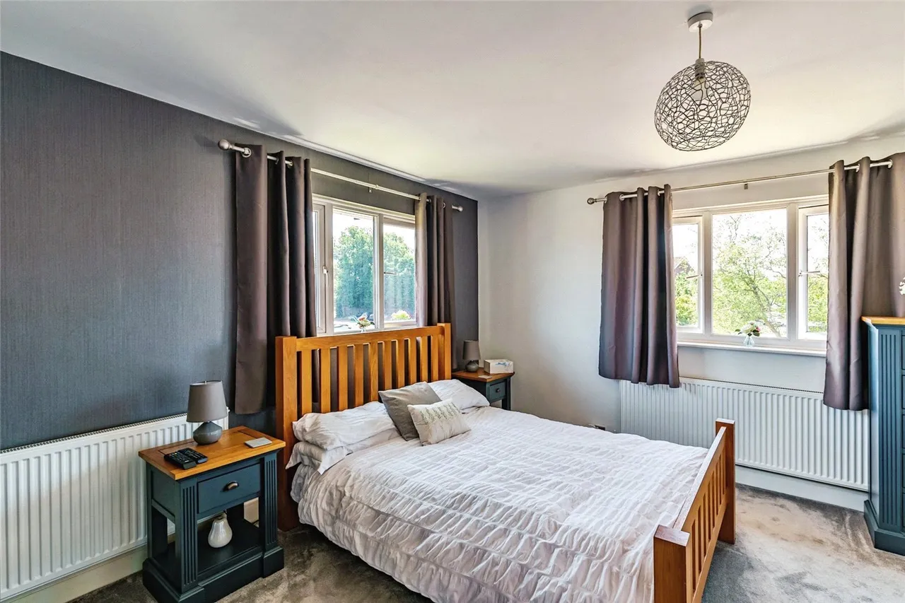 Ridleys, West Hoathly, RH19, photo 14