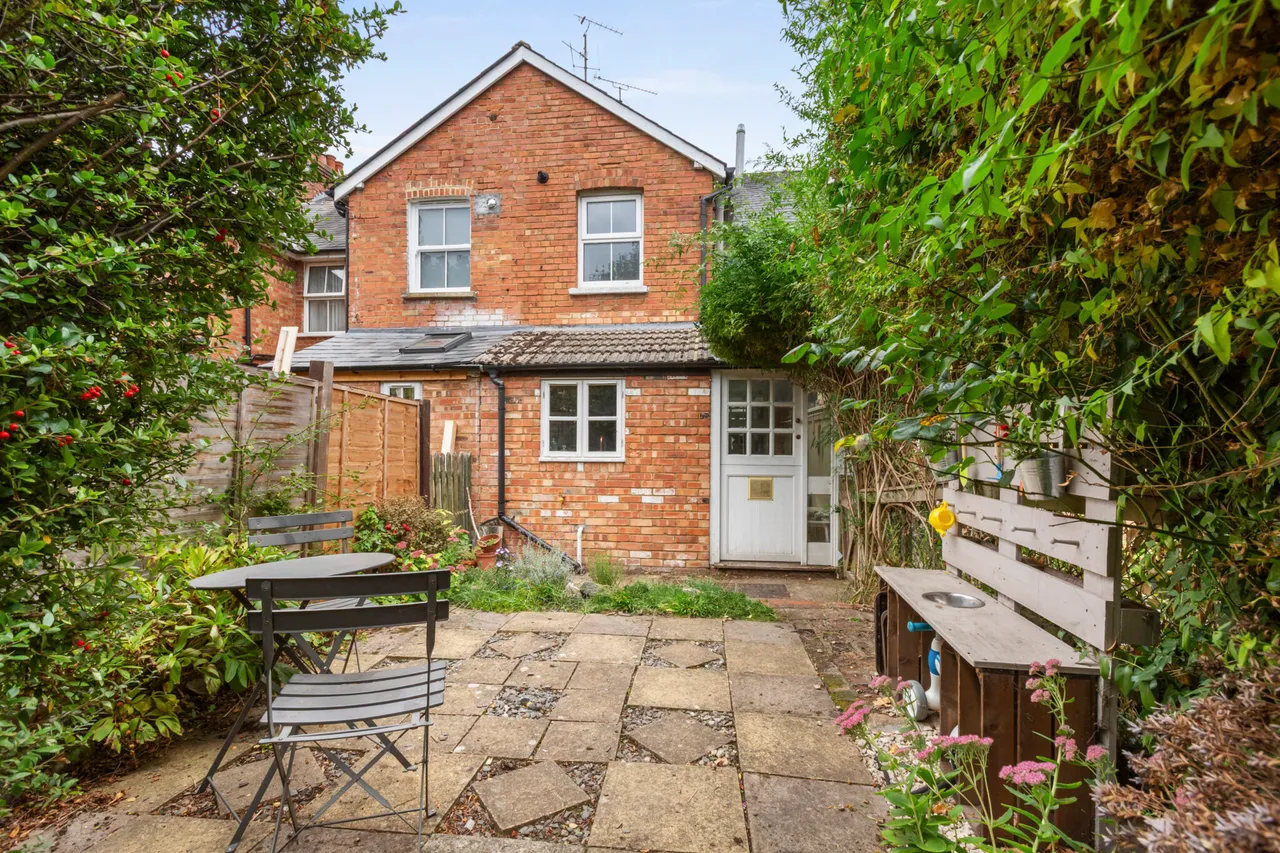 Aylesbury Road, Wendover, HP22, photo 13