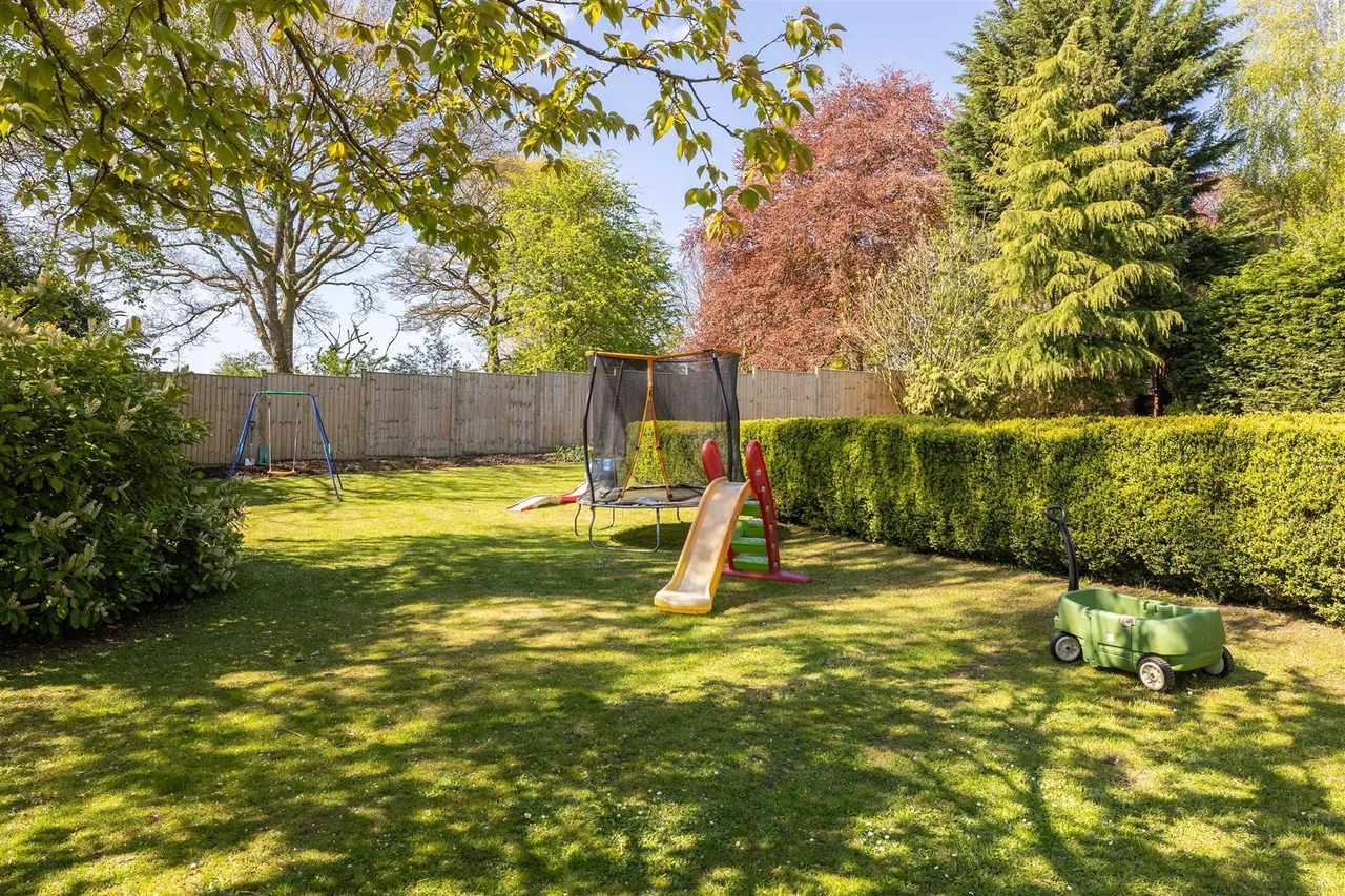 St. Oswalds Close, Oswaldkirk, photo 19