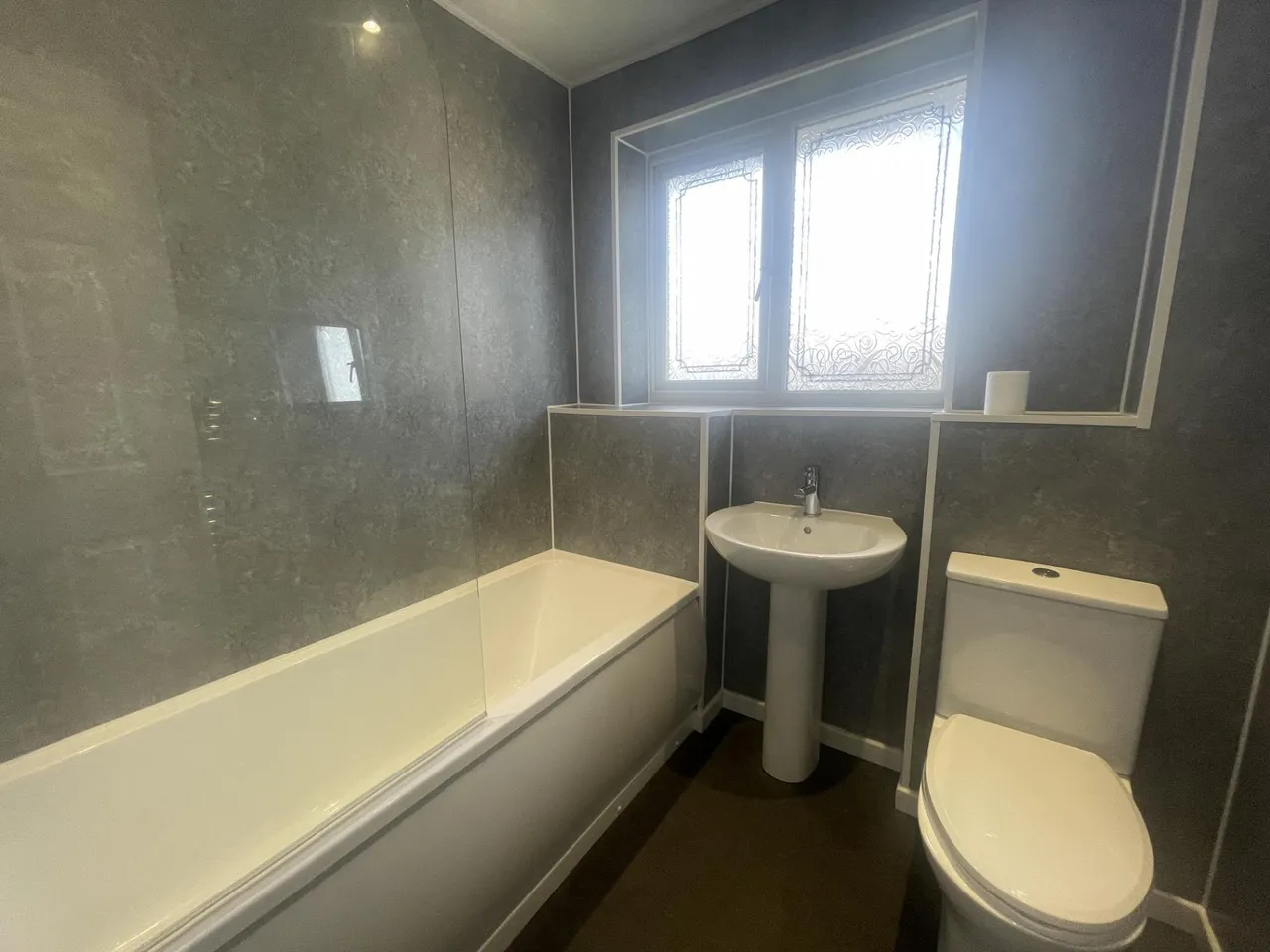 Lowforce, Wilnecote, B77, photo 11