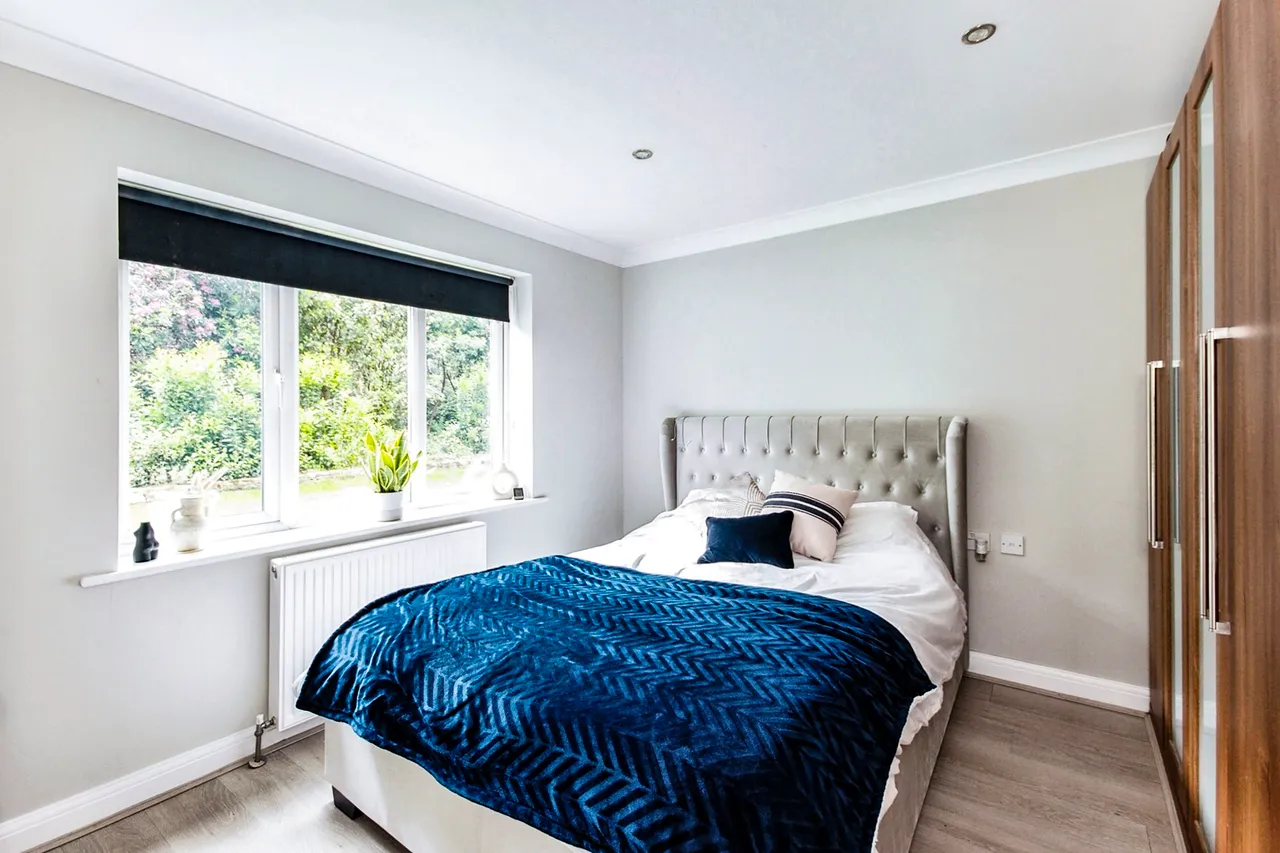 Wimborne Road, Bournemouth, photo 10