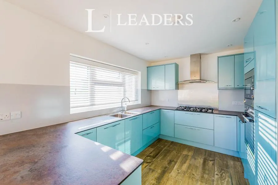 Summerhill Drive, Bognor Regis, PO22, photo 2