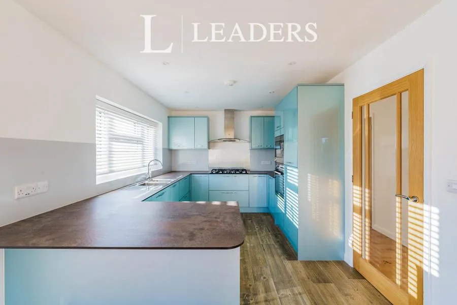 Summerhill Drive, Bognor Regis, PO22, photo 5