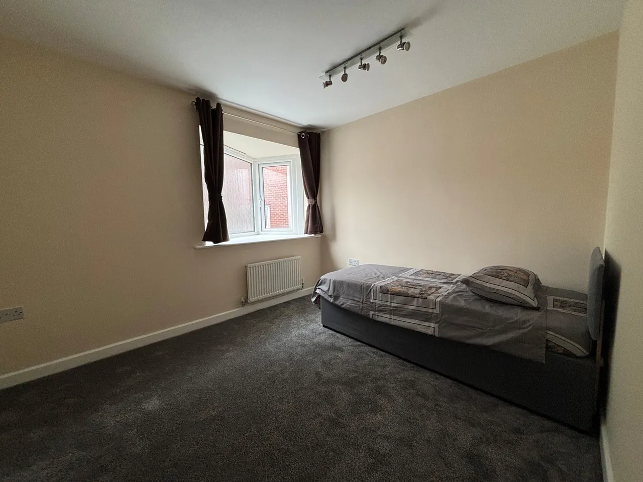 Spectre Court, Hatfield, AL10, photo 6
